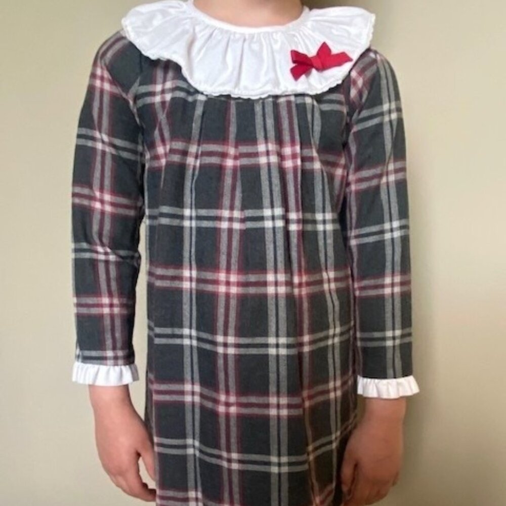 Boutique Long Sleeve A-line Plain Dress - 4 years